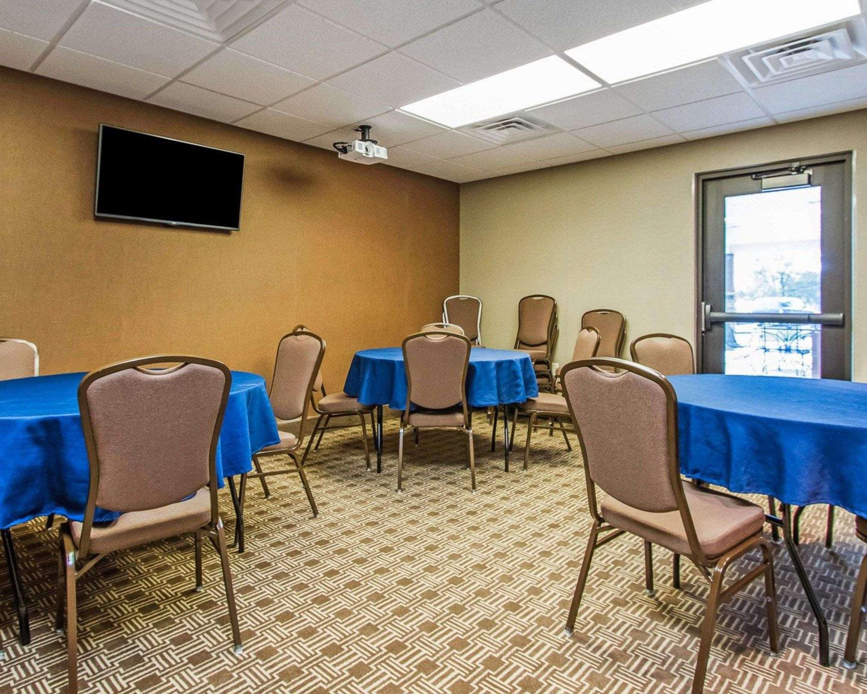 Mainstay Suites Grand Island Ngoại thất bức ảnh